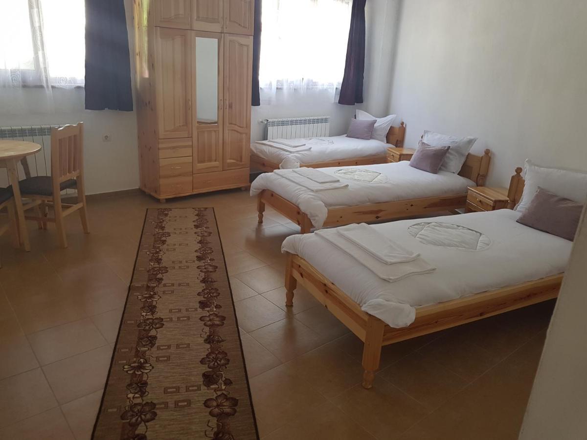 Къща За Гости Камината Trigrad Ngoại thất bức ảnh