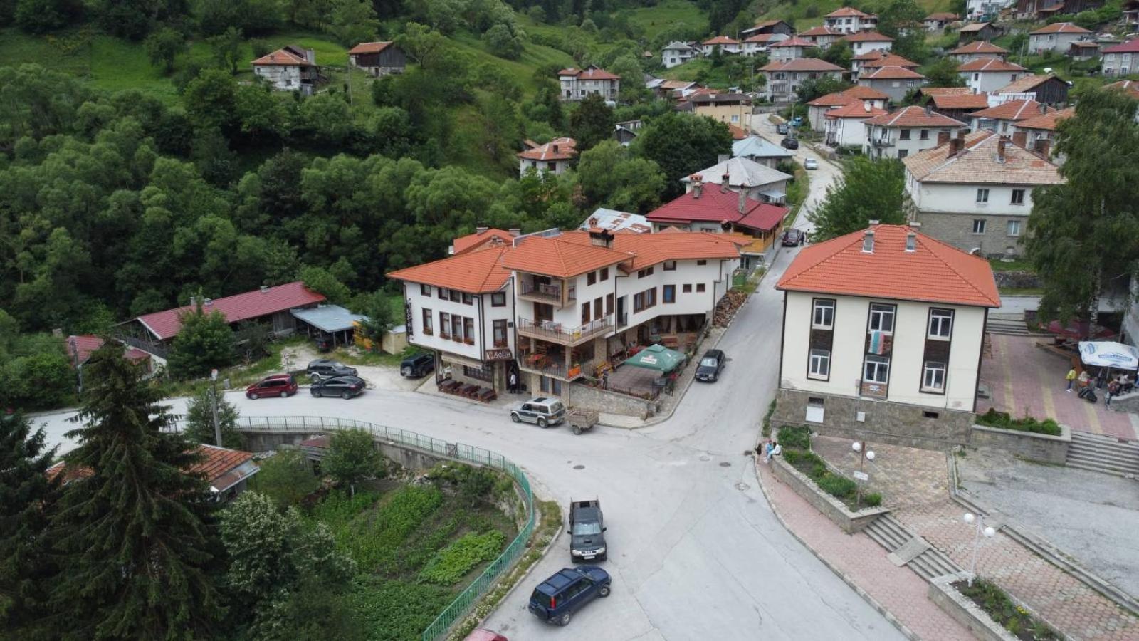 Къща За Гости Камината Trigrad Ngoại thất bức ảnh